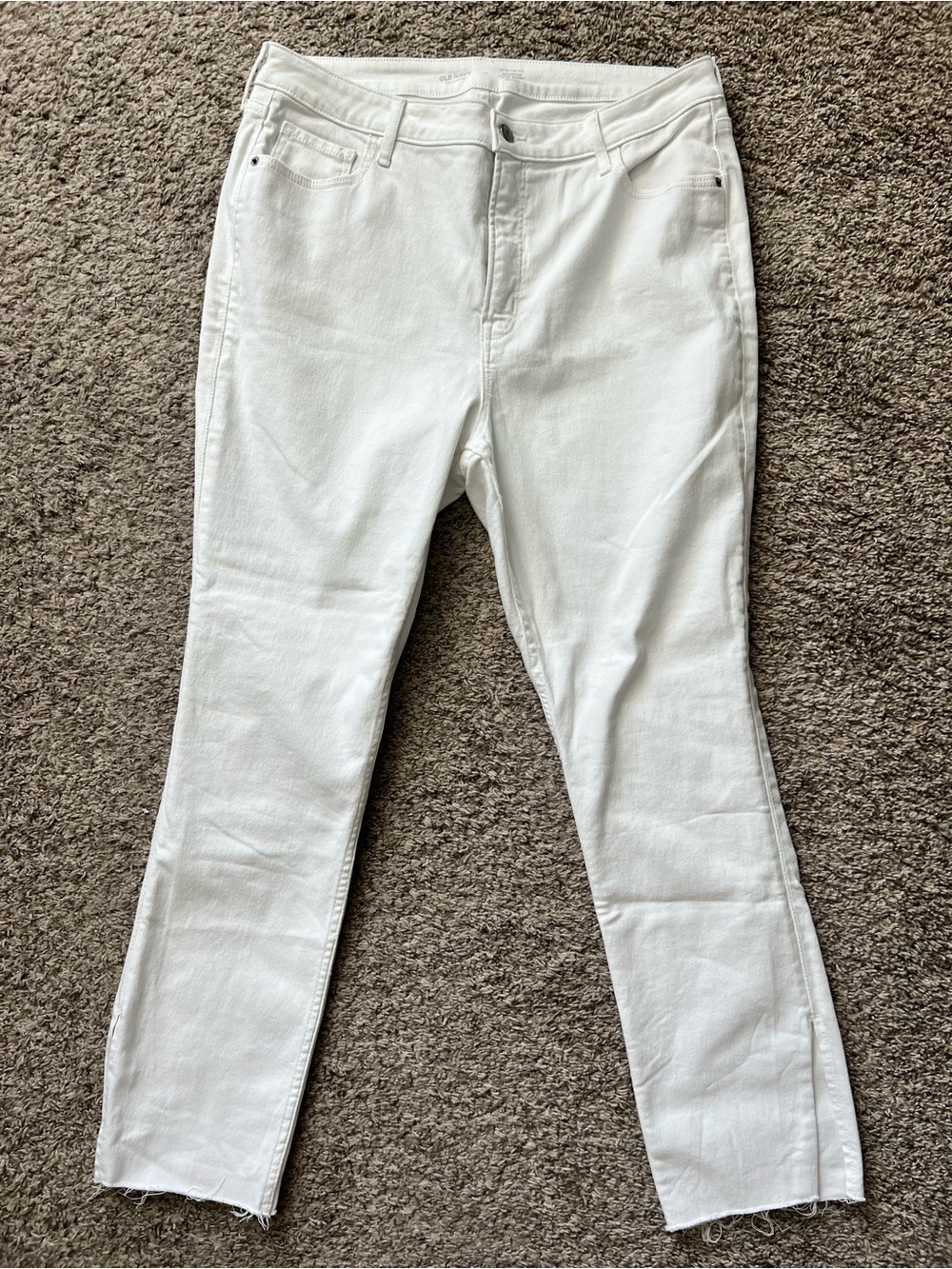 Old Navy White Cropped Slim Jeans